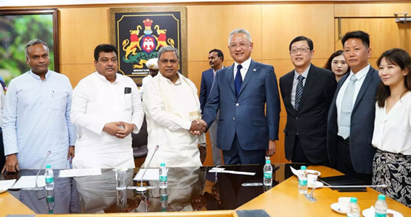 Foxconn To Invest 8800 Crores In Karnataka